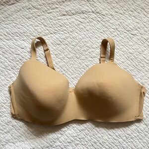Cacique Bra Lightly Lined T-Shirt No Wire Wireless Beige 46DD 46E